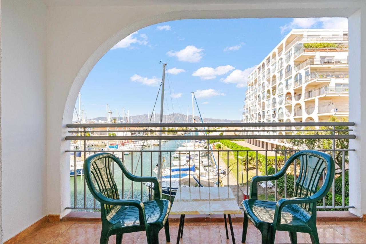 Ferienwohnung Welcs Duplex 025 Emp Frente Al Mar Empuriabrava Exterior foto